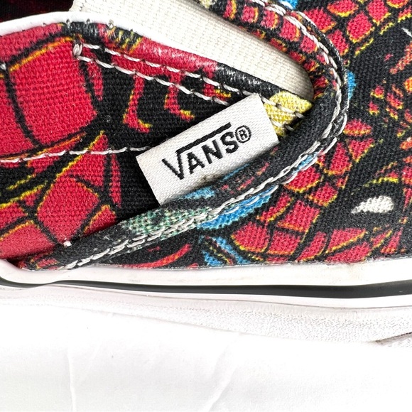 Vans X Marvel Spiderman Slip On Sneakers size M9 W10.5 Red Graphic Print Novelty - Picture 8 of 10